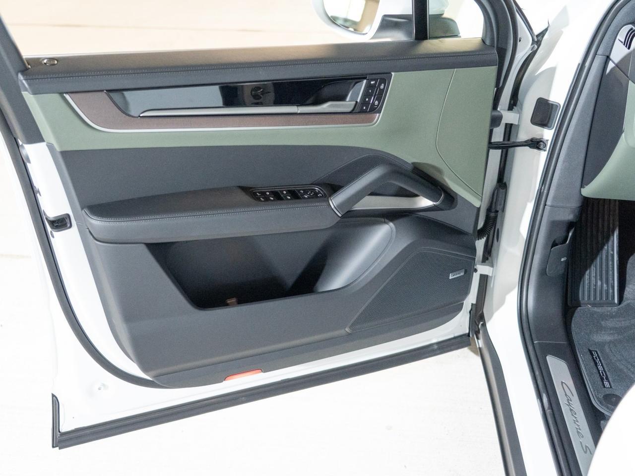 2026 Porsche Cayenne S Pompano Beach FL