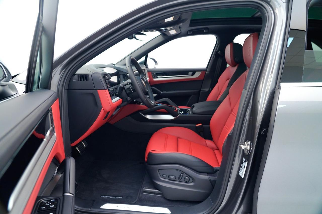 2026 Porsche Cayenne S Pompano Beach FL