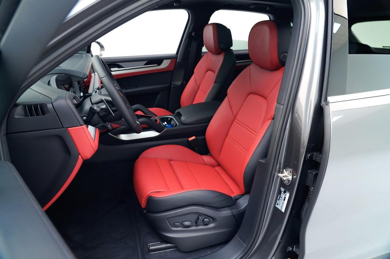 2026 Porsche Cayenne S Pompano Beach FL