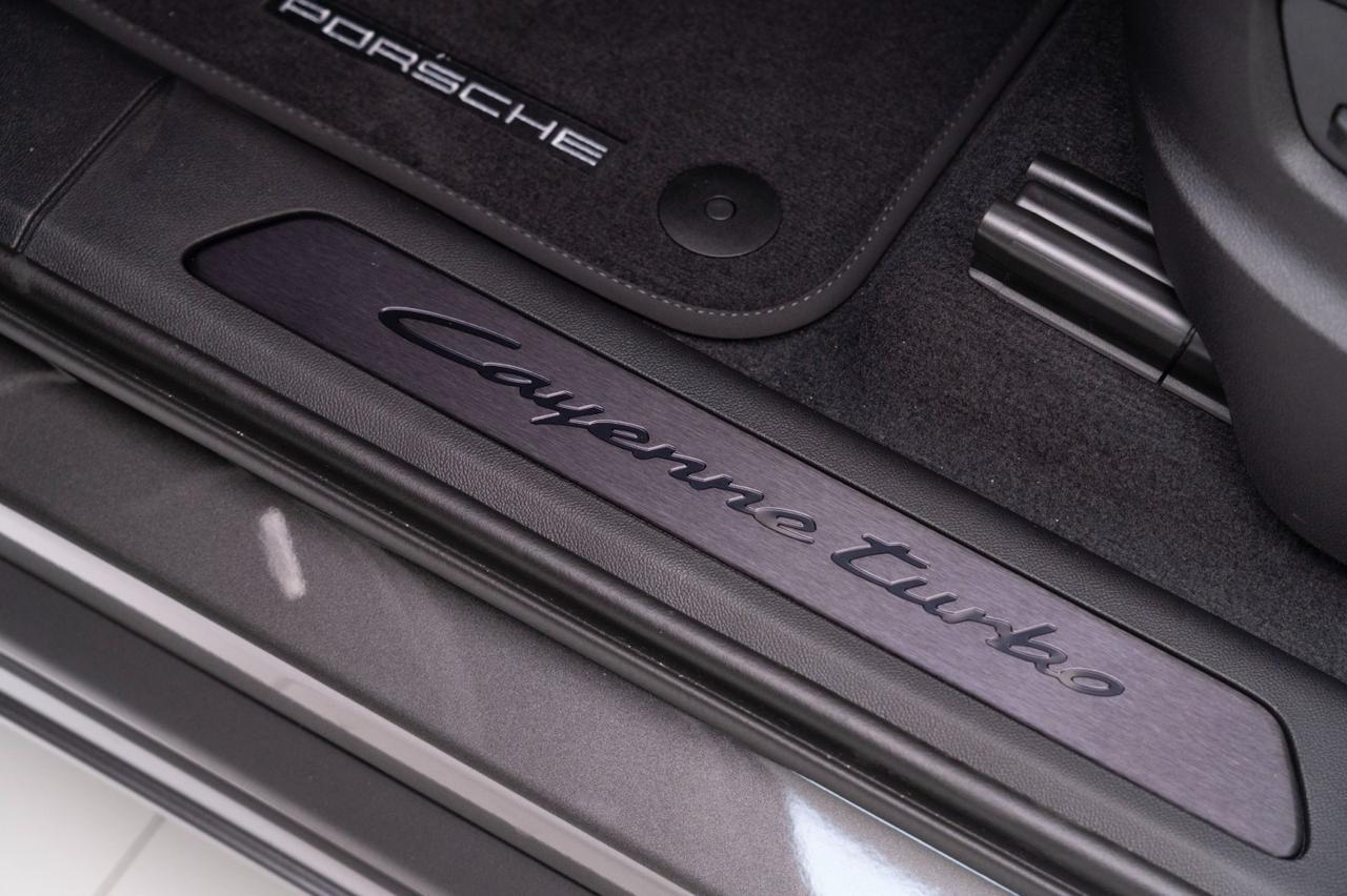 2026 Porsche Cayenne Turbo E-Hybrid Coupe Pompano Beach FL