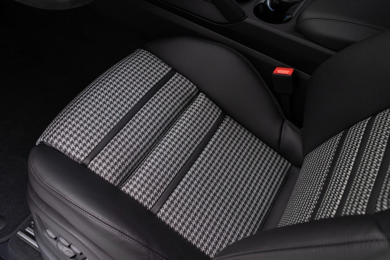 2026 Porsche Cayenne Turbo E-Hybrid Coupe Pompano Beach FL