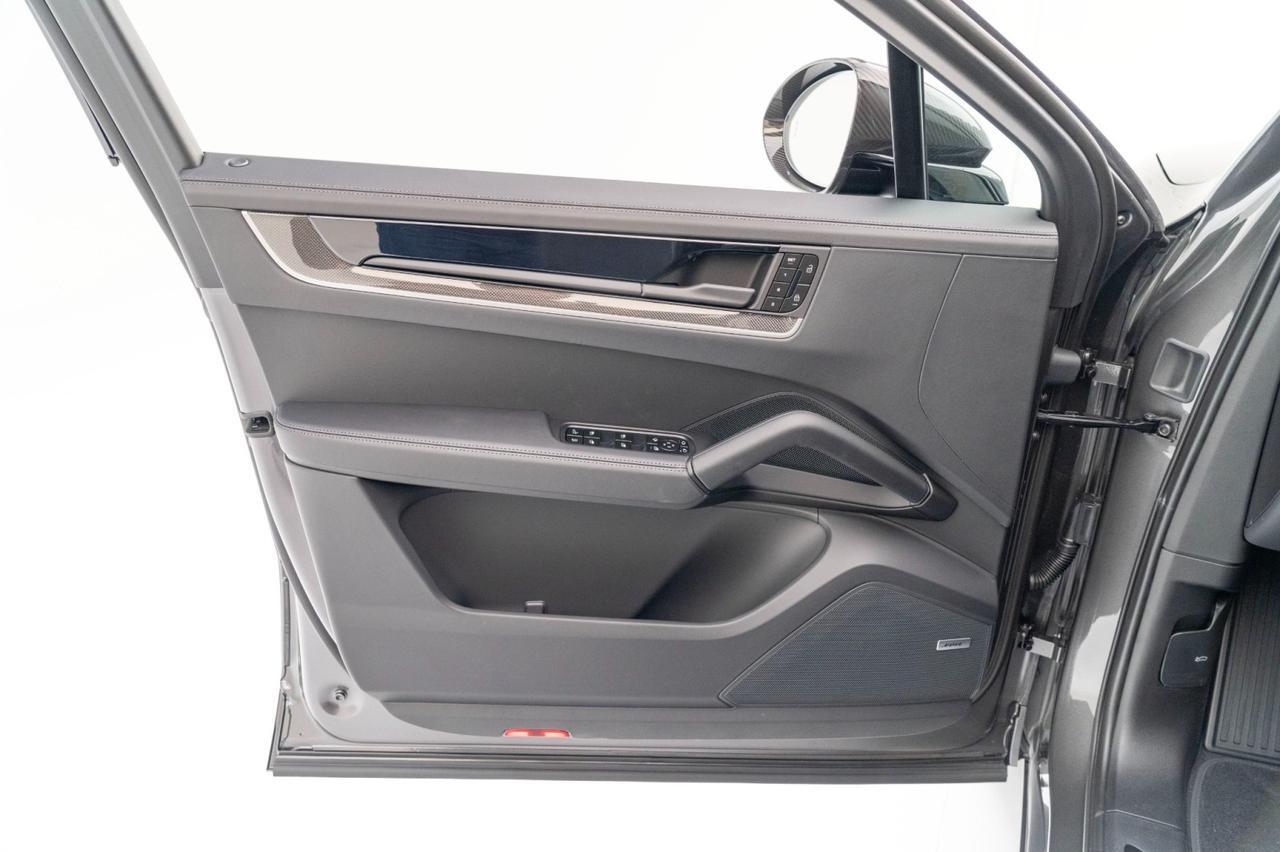 2026 Porsche Cayenne Turbo E-Hybrid Coupe Pompano Beach FL