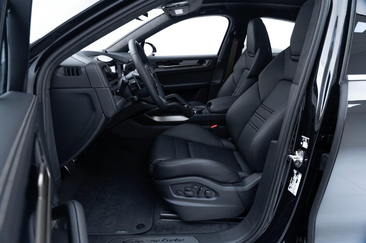 2026 Porsche Cayenne Turbo E-Hybrid Coupe Pompano Beach FL