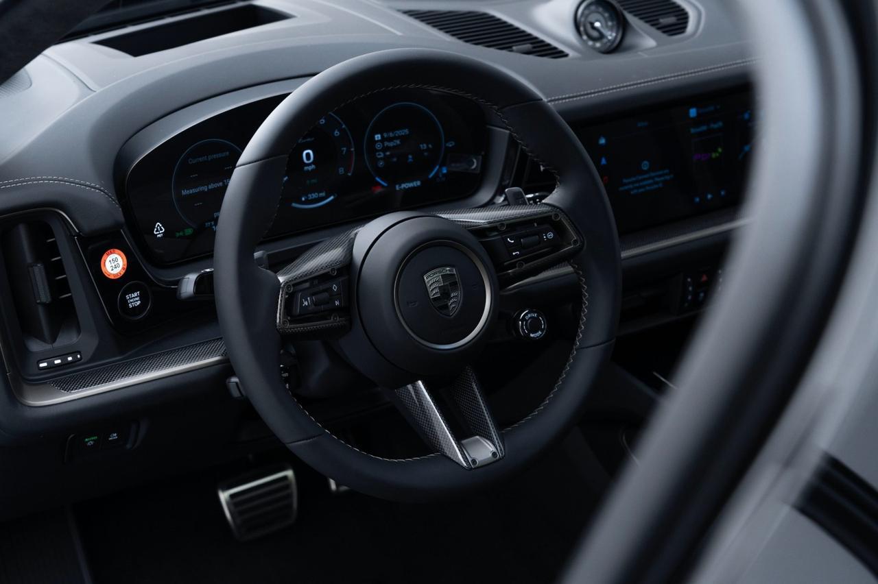 2026 Porsche Cayenne Turbo E-Hybrid Coupe Pompano Beach FL