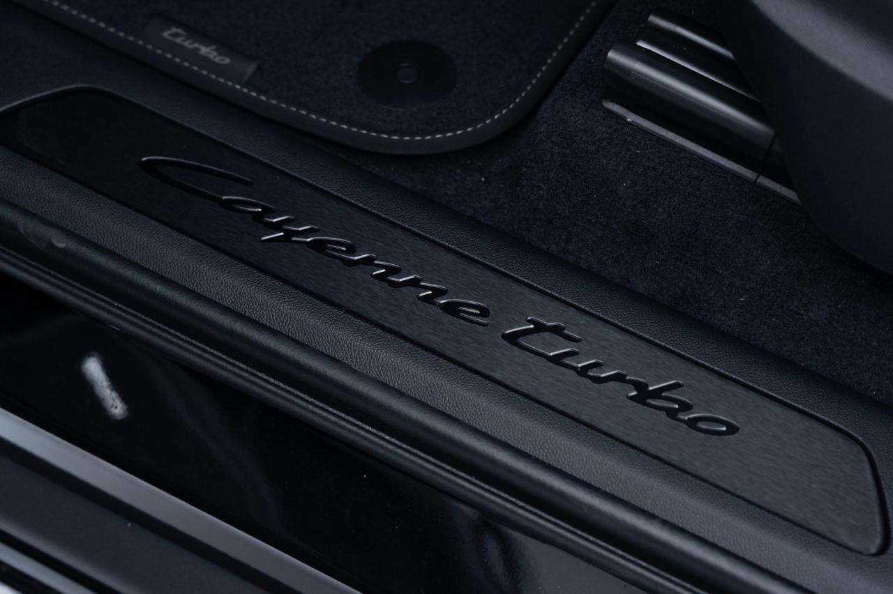 2026 Porsche Cayenne Turbo E-Hybrid Coupe Pompano Beach FL
