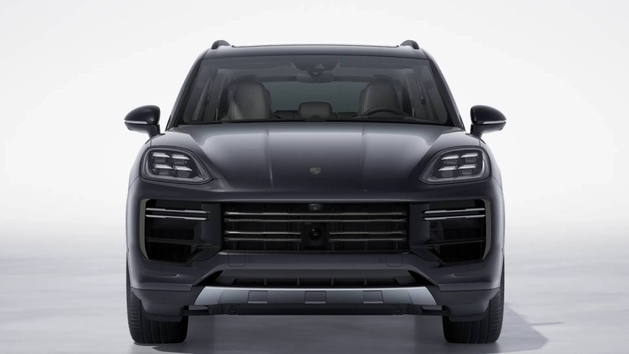 2026 Porsche Cayenne Turbo E-Hybrid Newark DE