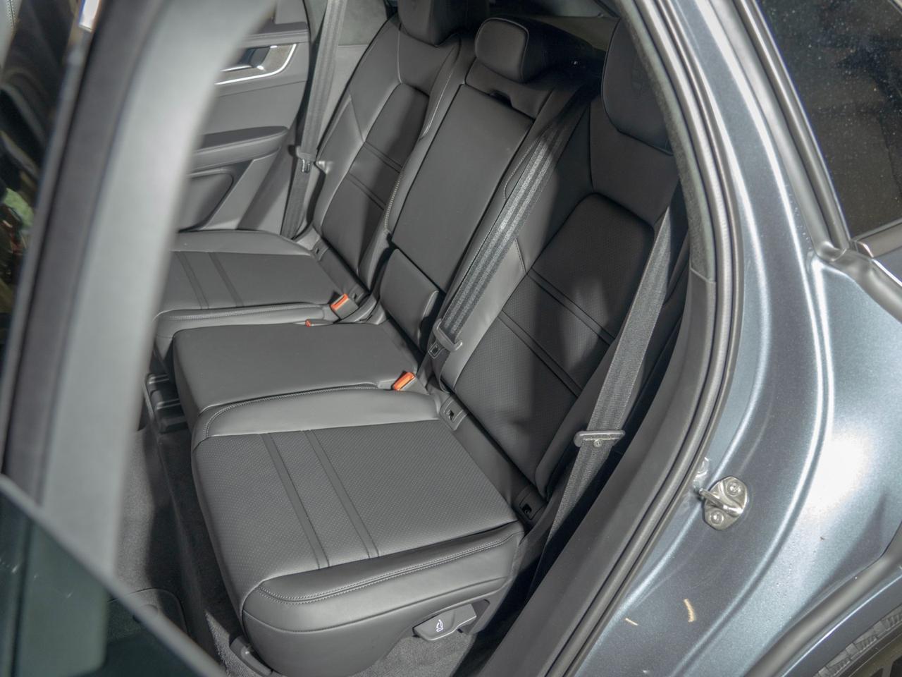 2026 Porsche Cayenne Turbo E-Hybrid Pompano Beach FL