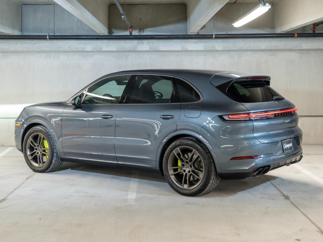 2026 Porsche Cayenne Turbo E-Hybrid Pompano Beach FL