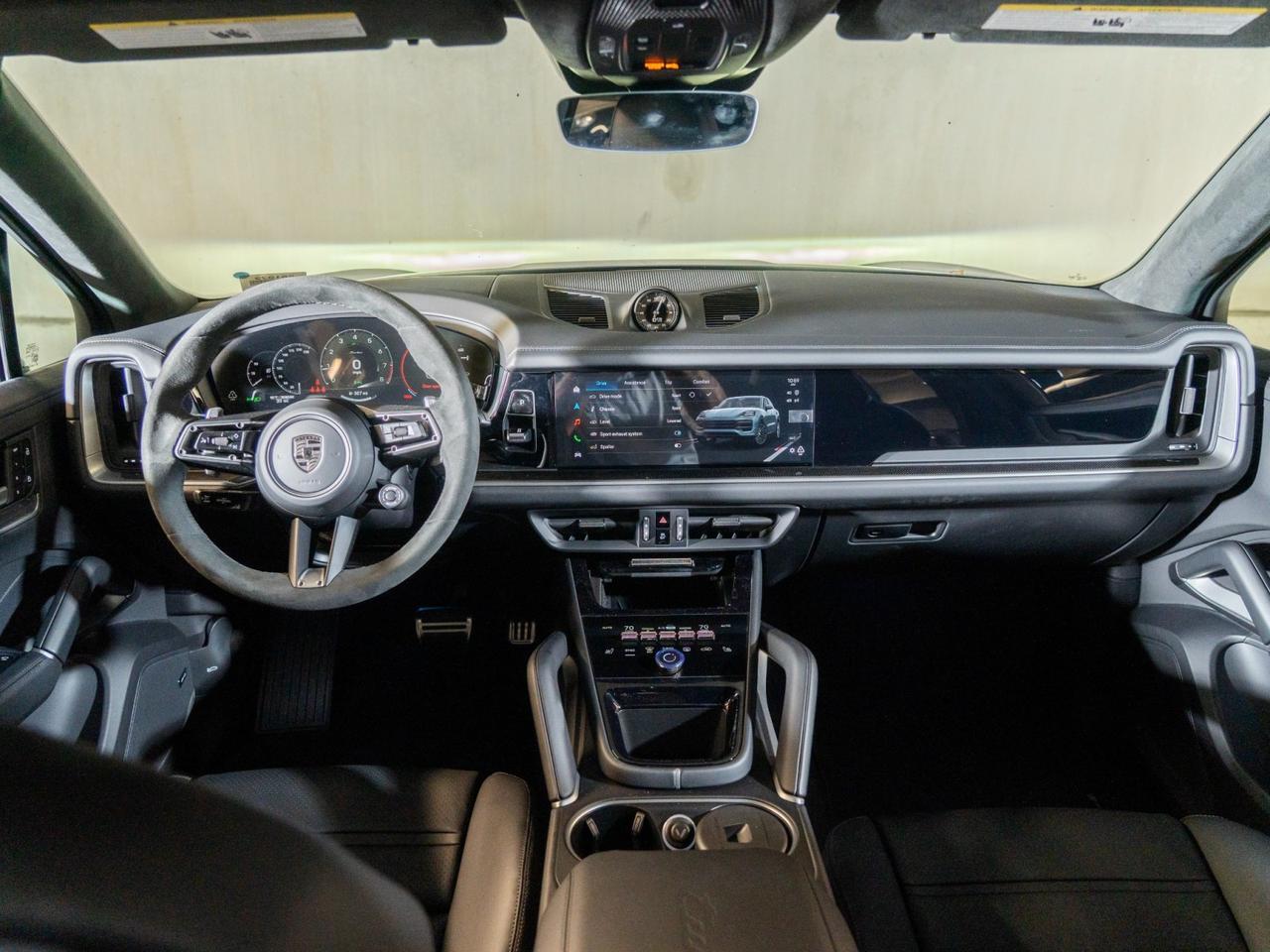 2026 Porsche Cayenne Turbo E-Hybrid Pompano Beach FL