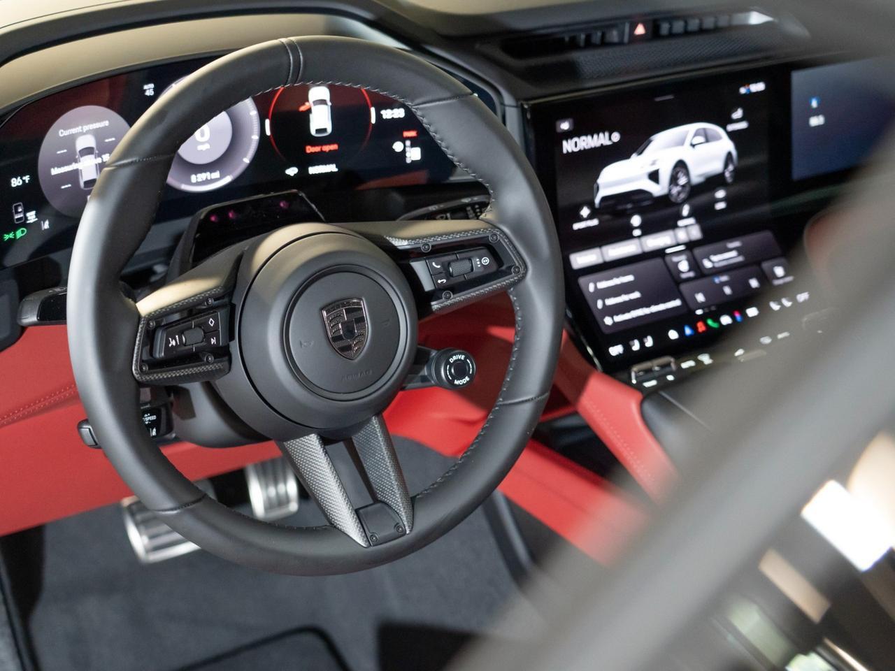2026 Porsche Cayenne Turbo Electric Pompano Beach FL
