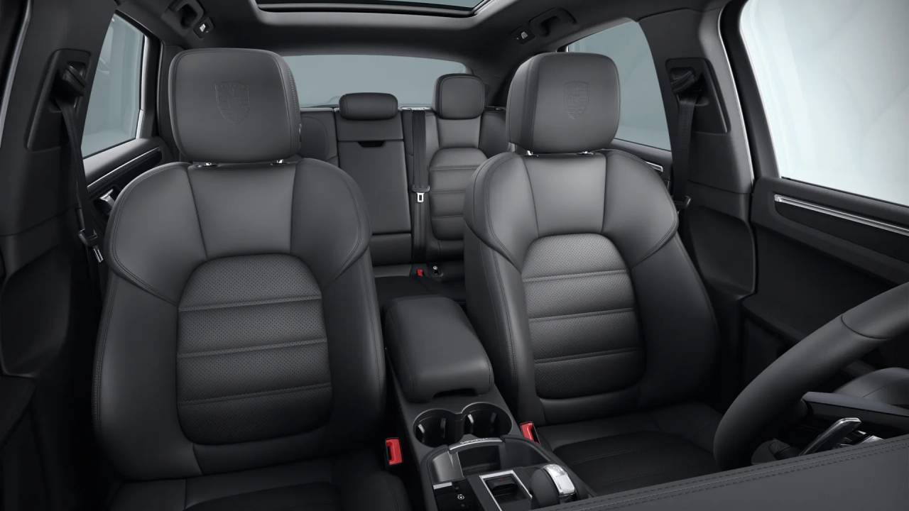 2026 Porsche Macan Bakersfield CA