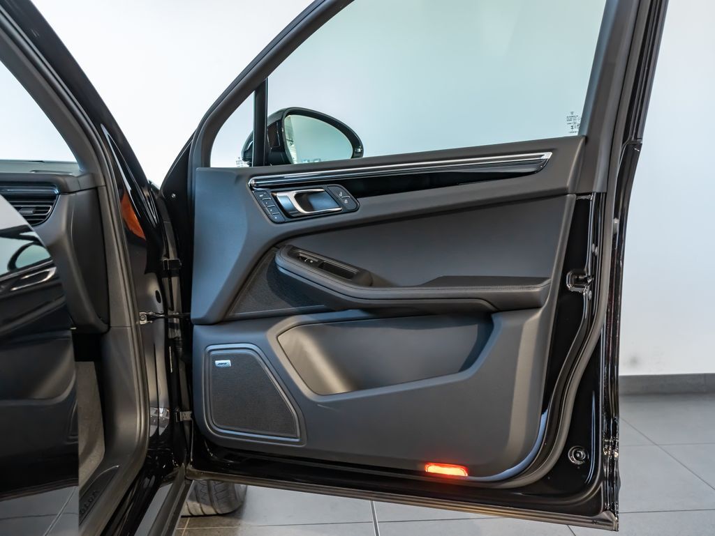 2026 Porsche Macan Colorado Springs CO