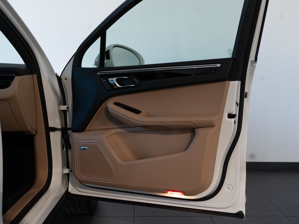 2026 Porsche Macan Colorado Springs CO