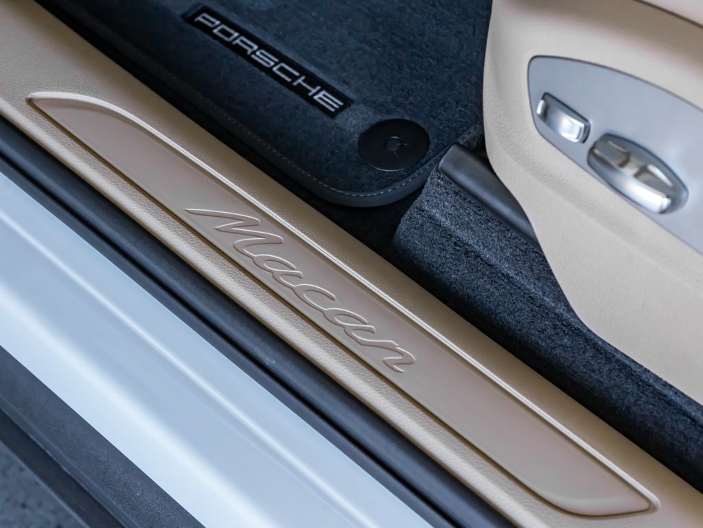 2026 Porsche Macan Colorado Springs CO