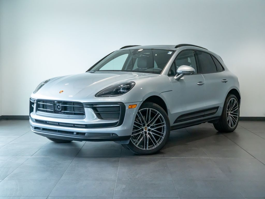 2026 Porsche Macan