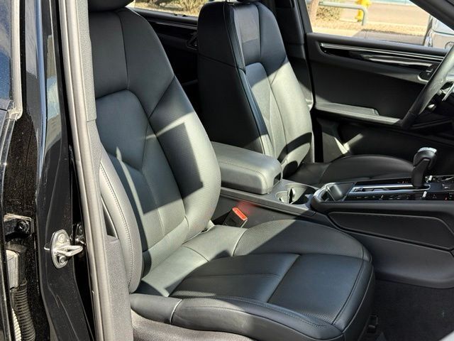 2026 Porsche Macan Albuquerque NM