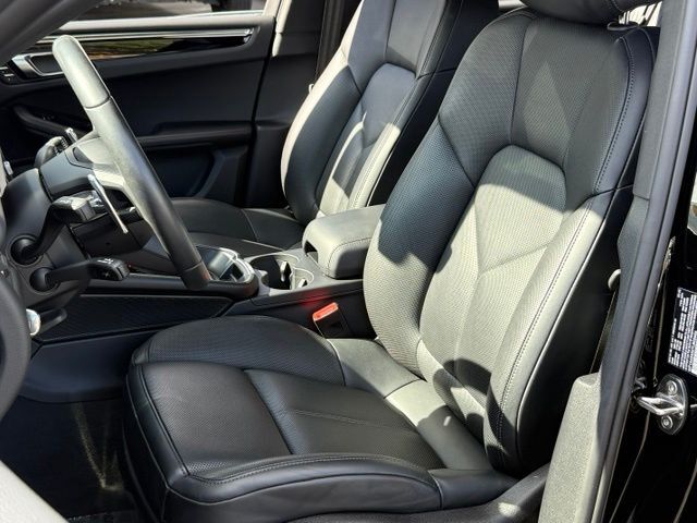 2026 Porsche Macan Albuquerque NM