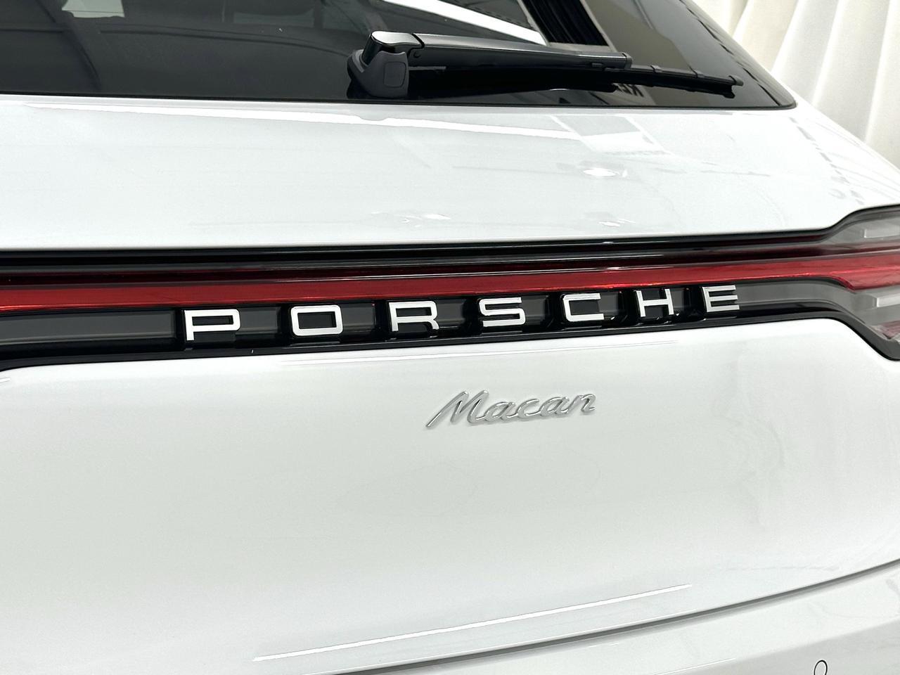 2026 Porsche Macan Newark DE