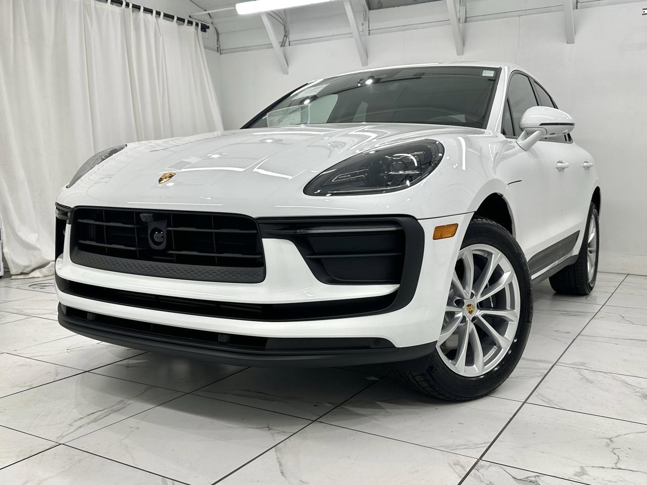 2026 Porsche Macan Newark DE