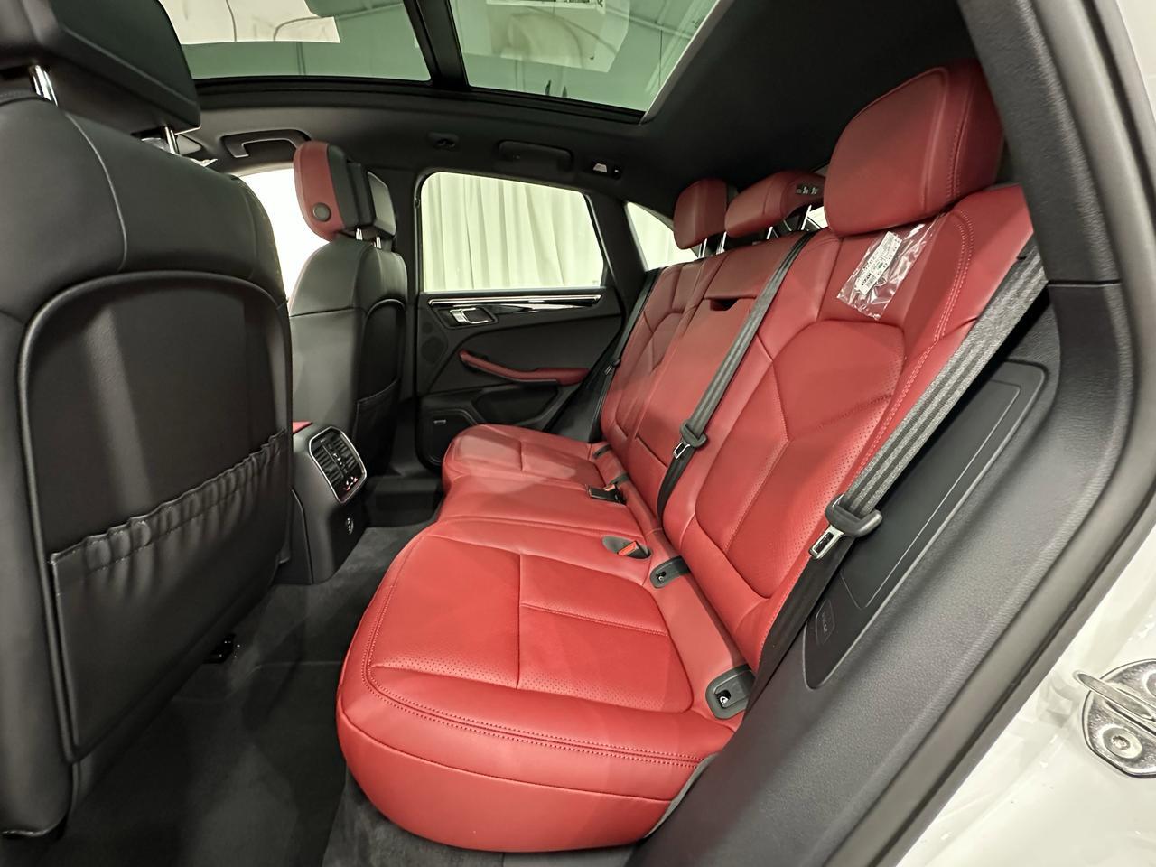 2026 Porsche Macan Newark DE