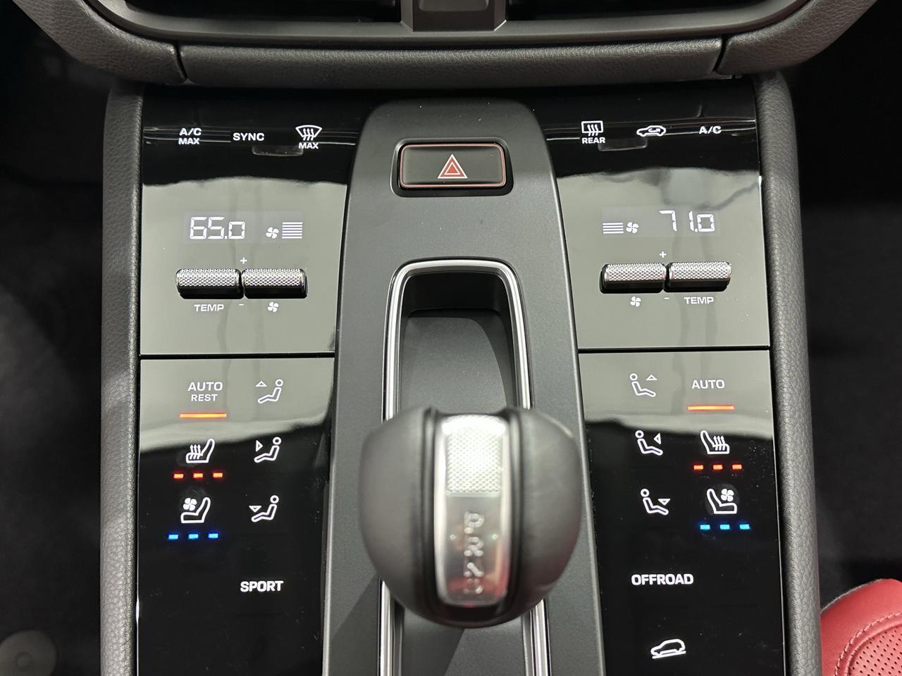 2026 Porsche Macan Newark DE