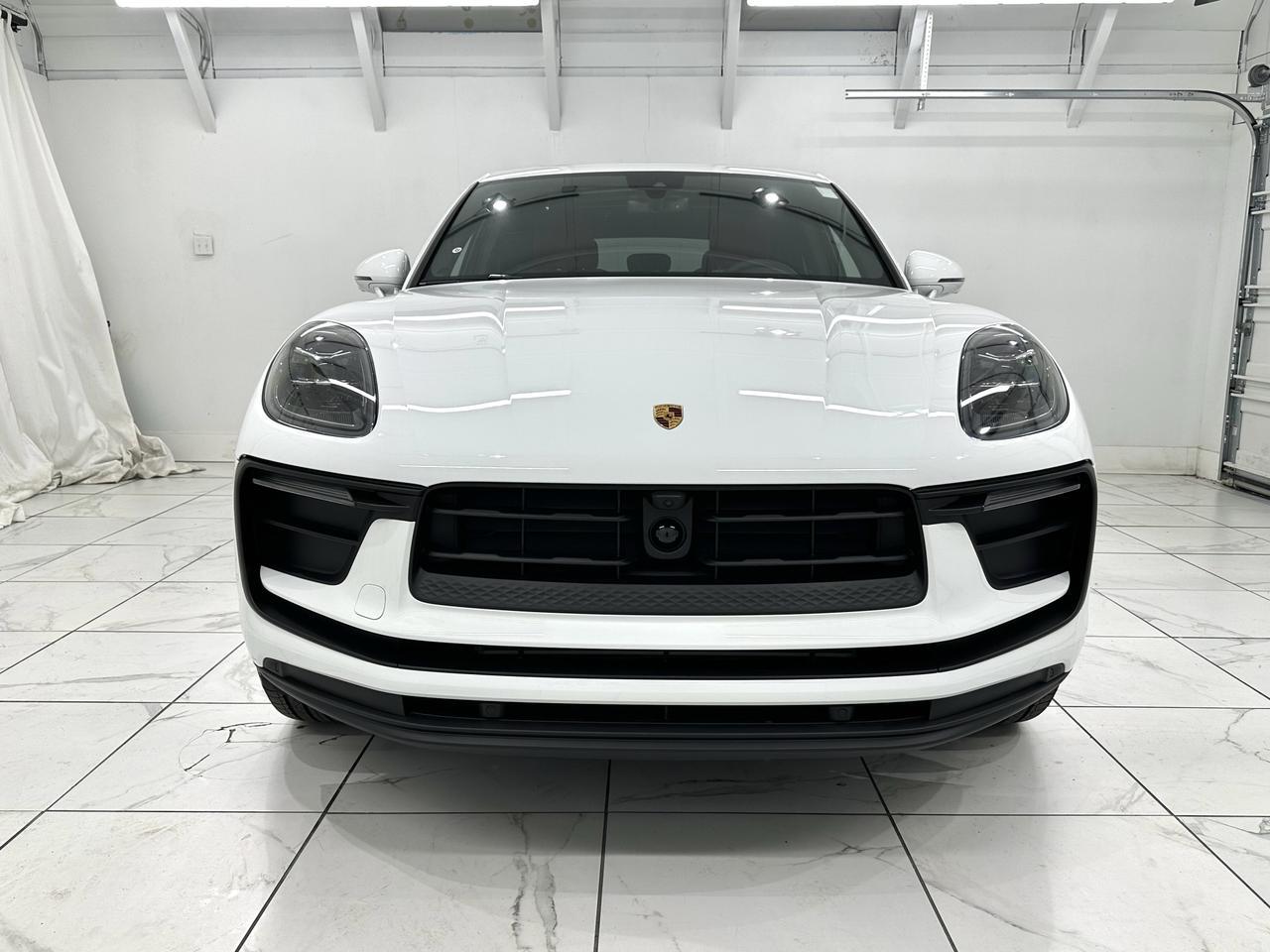 2026 Porsche Macan Newark DE