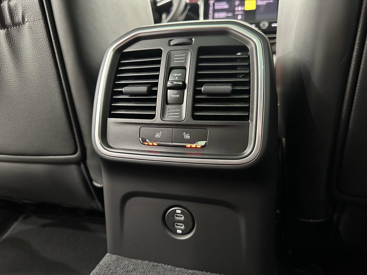 2026 Porsche Macan Newark DE