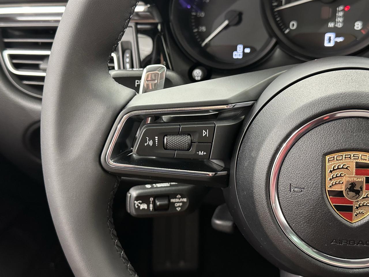 2026 Porsche Macan Newark DE