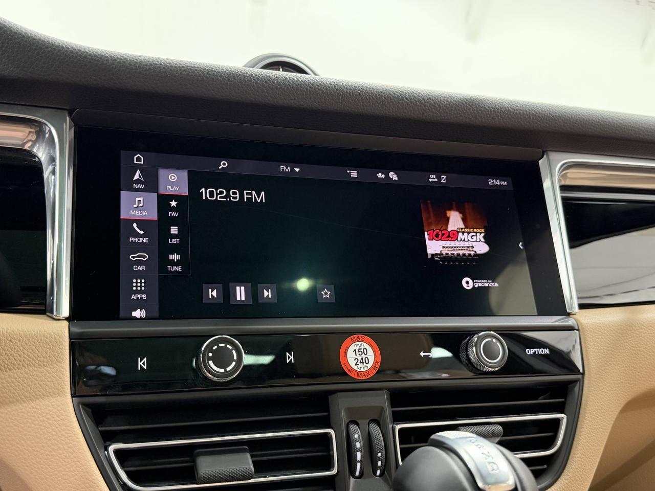 2026 Porsche Macan Newark DE