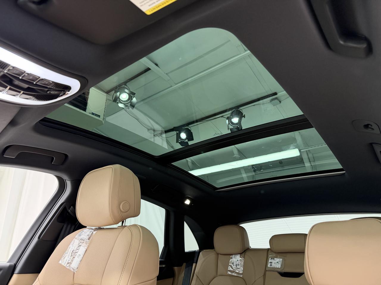 2026 Porsche Macan Newark DE