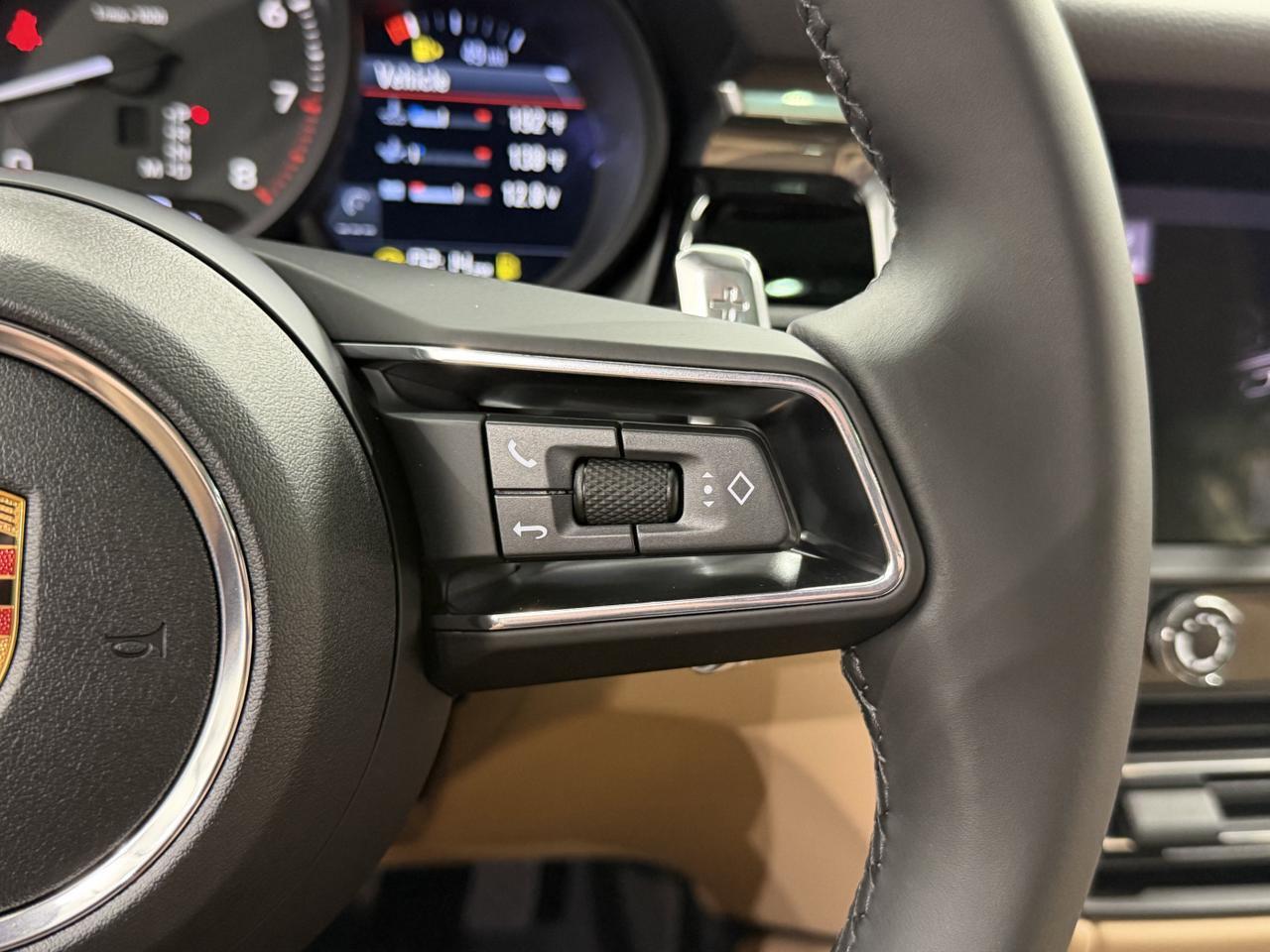 2026 Porsche Macan Newark DE