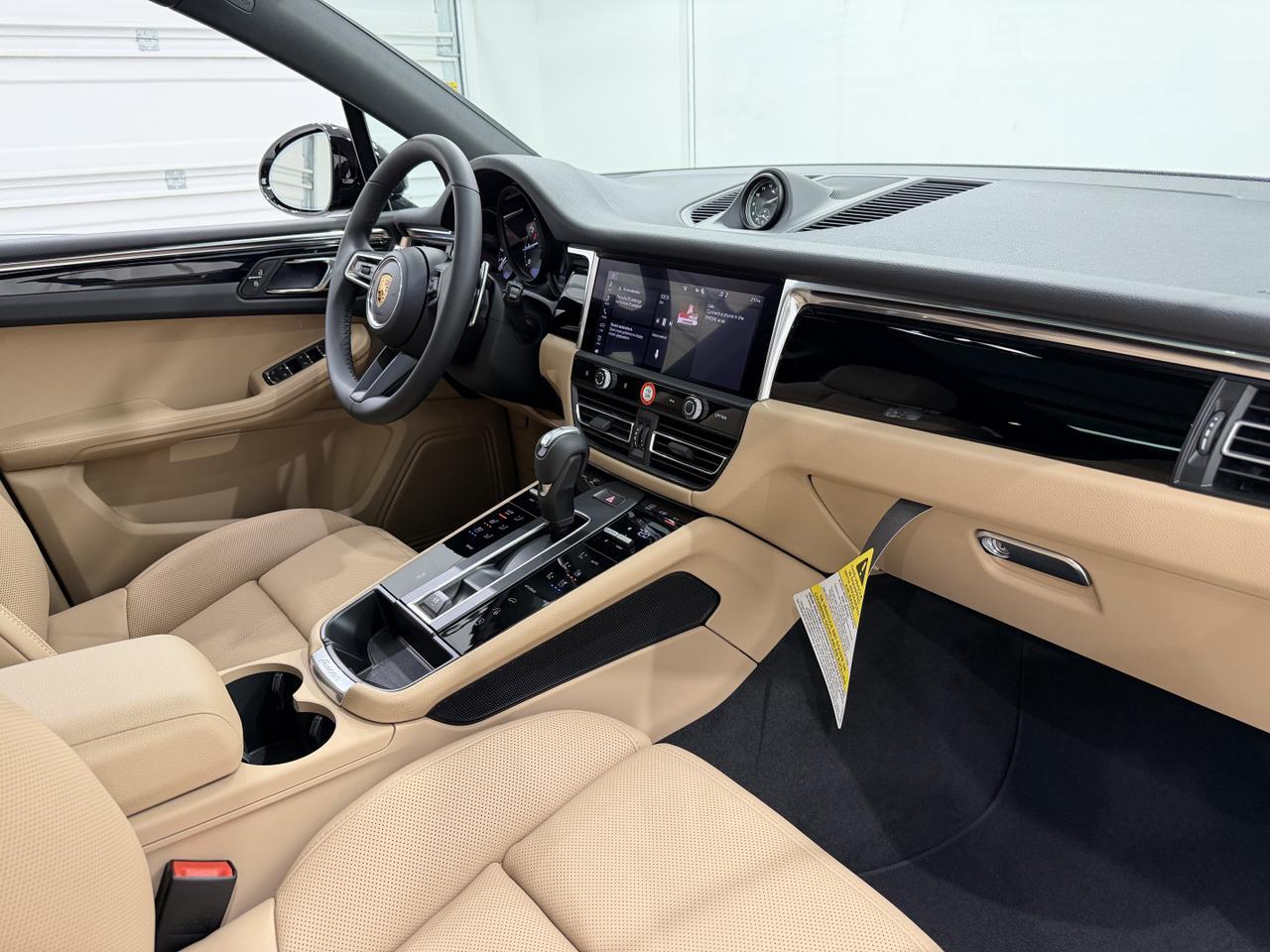 2026 Porsche Macan Newark DE