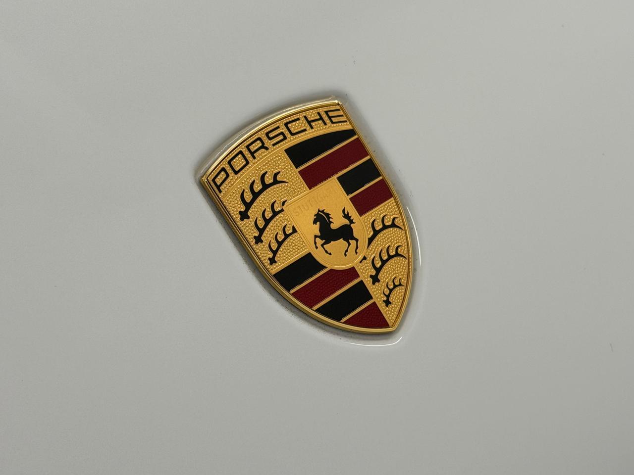 2026 Porsche Macan Newark DE