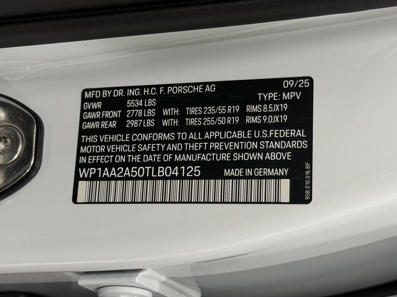 2026 Porsche Macan Newark DE