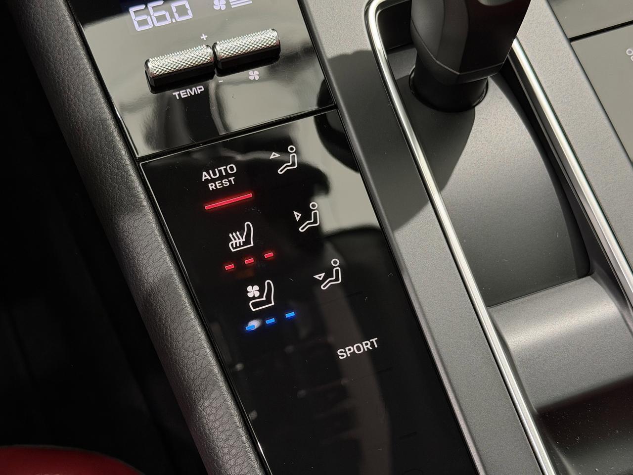 2026 Porsche Macan Newark DE