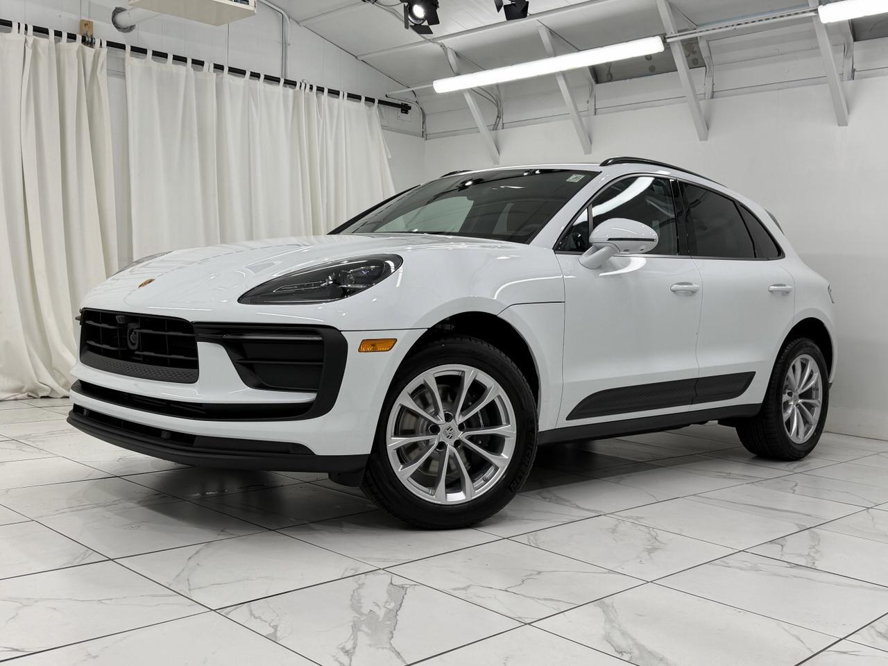 2026 Porsche Macan Newark DE