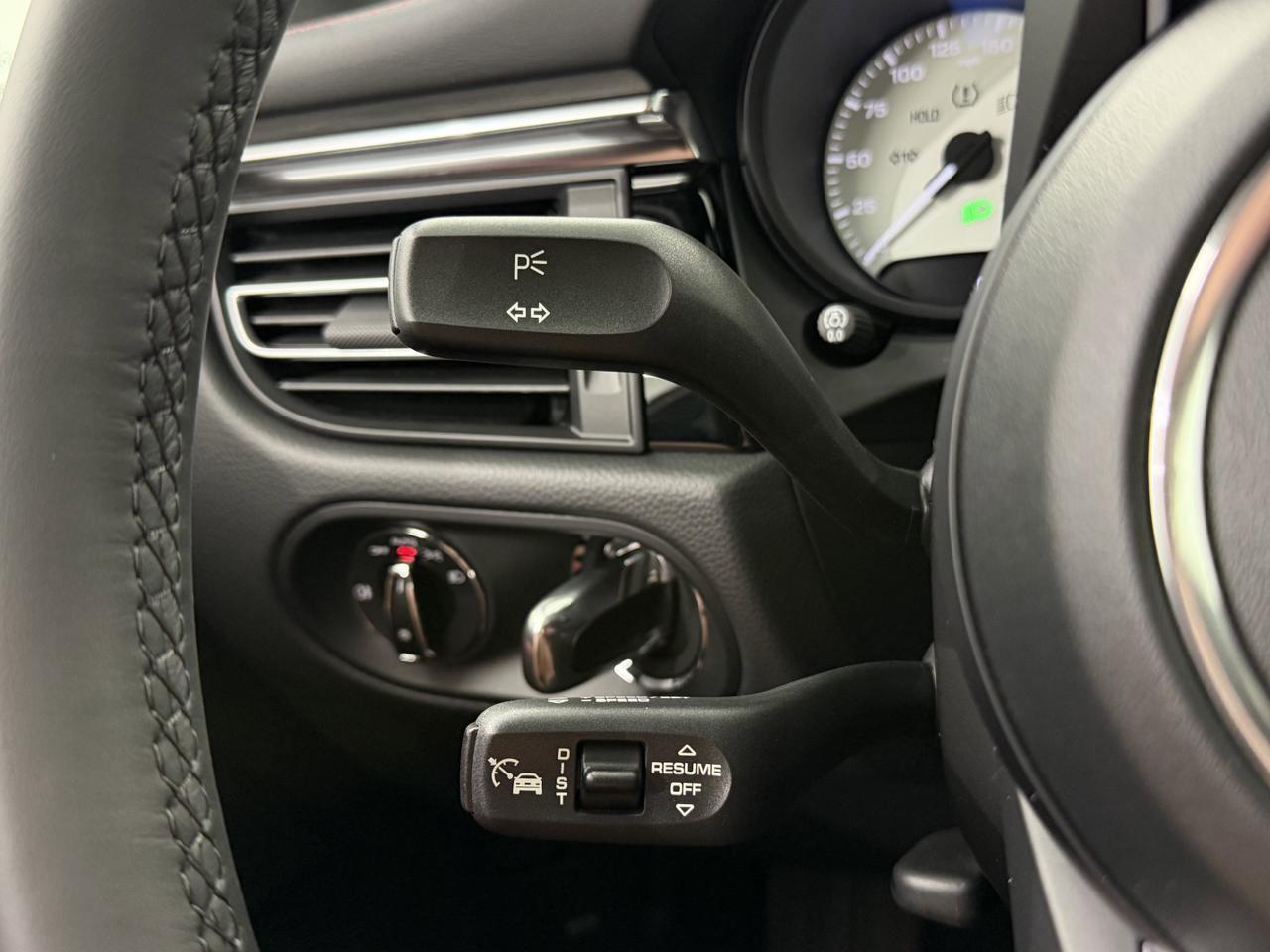 2026 Porsche Macan Newark DE