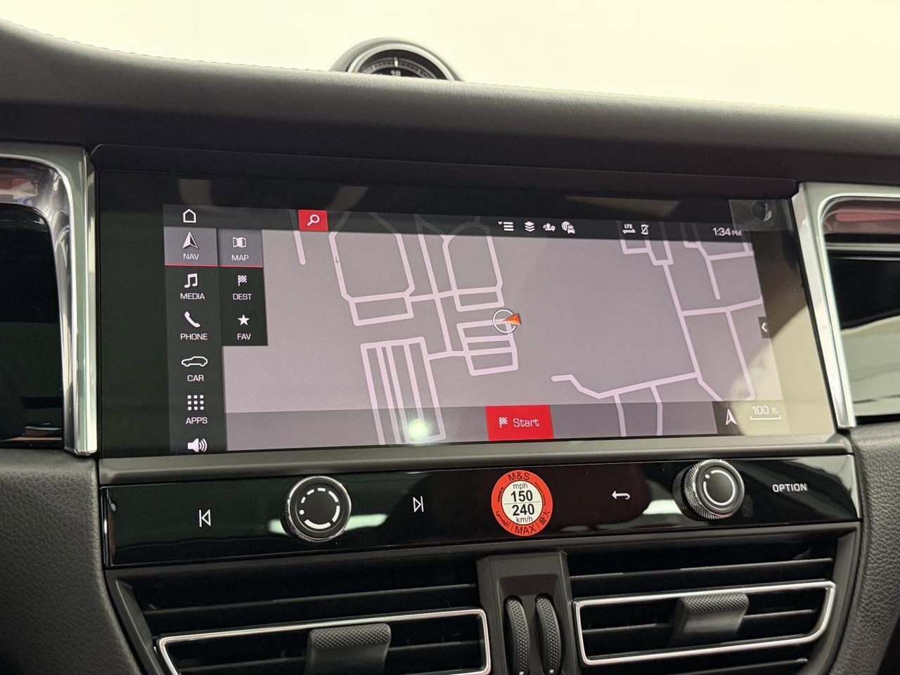 2026 Porsche Macan Newark DE