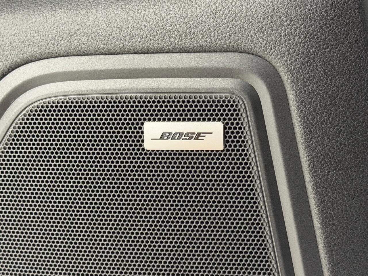 2026 Porsche Macan Newark DE