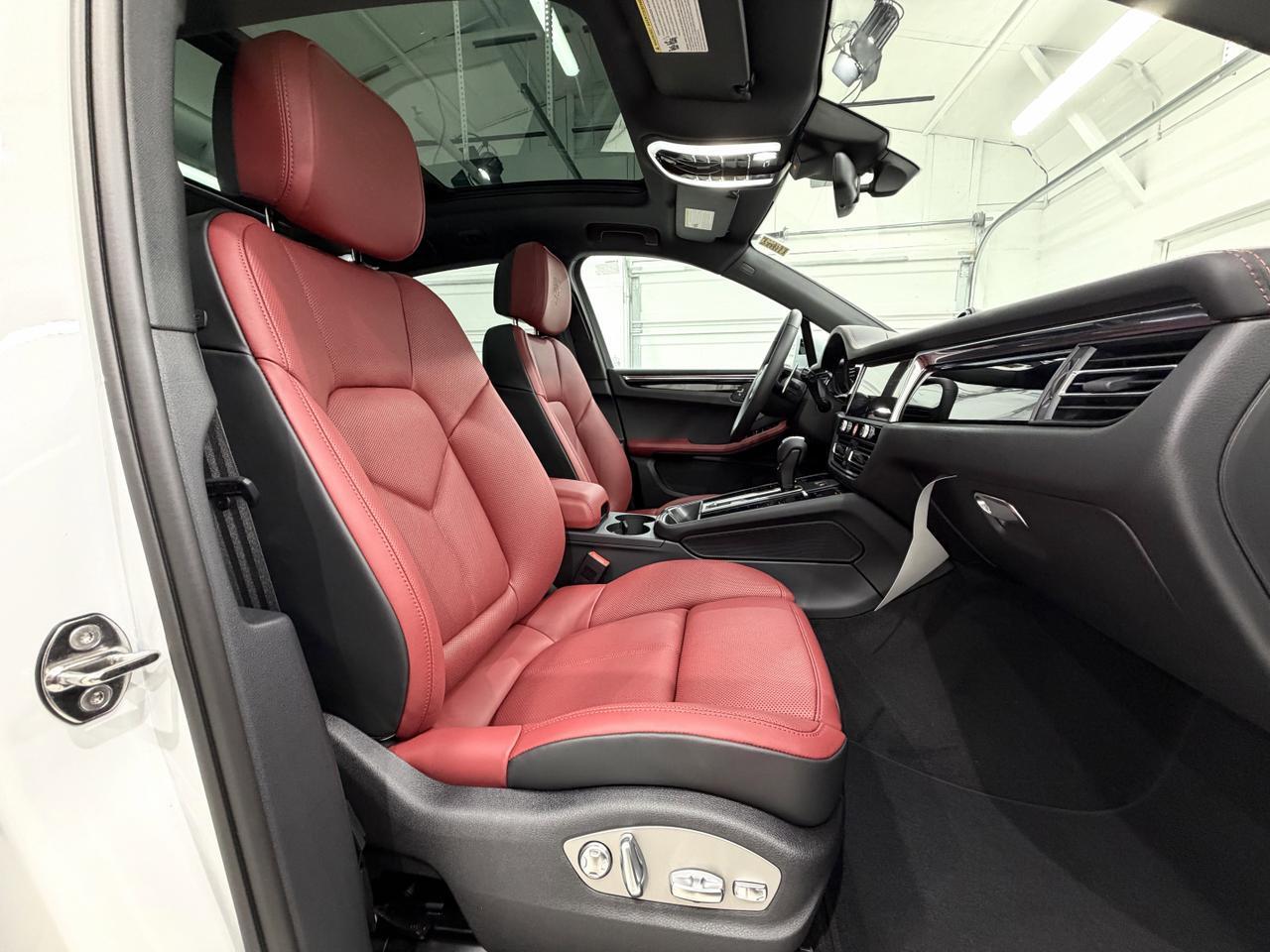 2026 Porsche Macan Newark DE