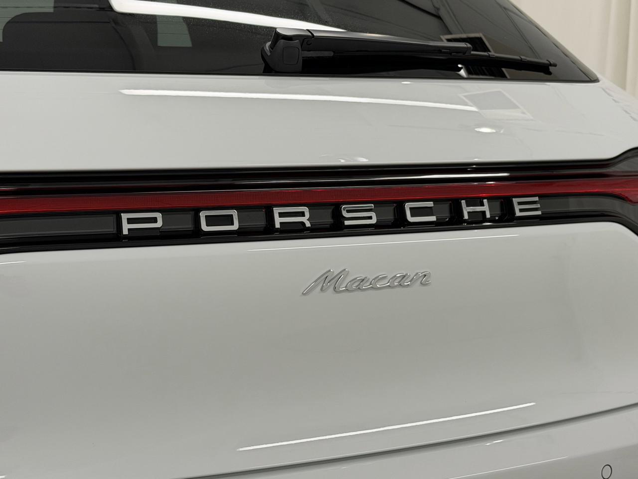 2026 Porsche Macan Newark DE