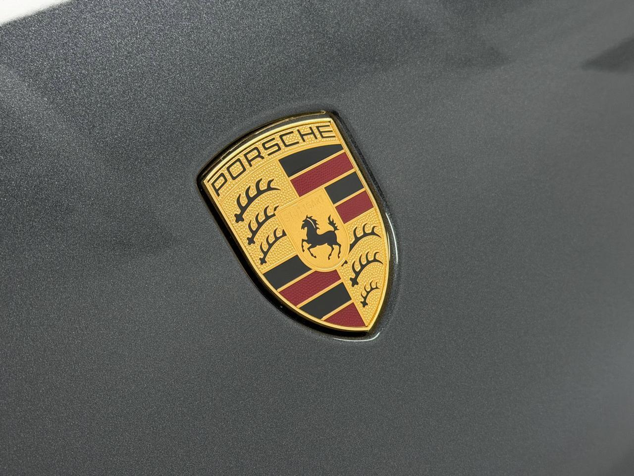 2026 Porsche Macan Newark DE