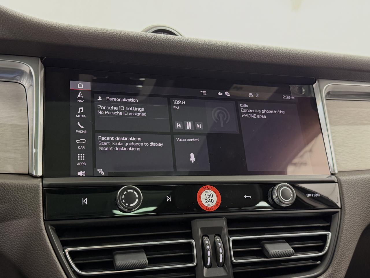 2026 Porsche Macan Newark DE