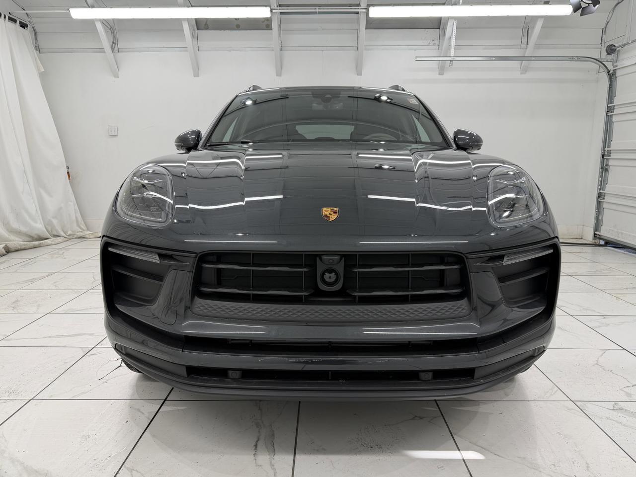 2026 Porsche Macan Newark DE