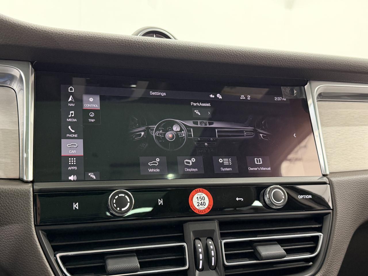 2026 Porsche Macan Newark DE