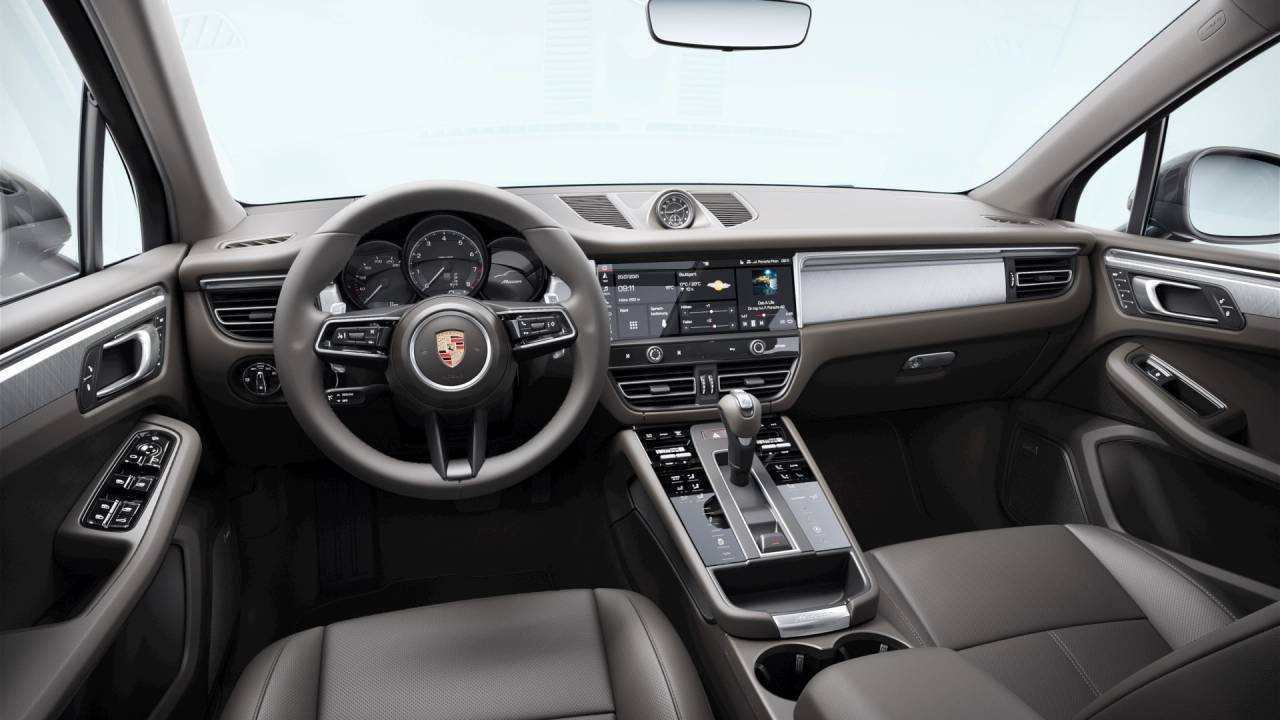 2026 Porsche Macan Newark DE