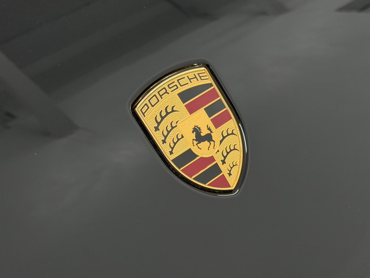 2026 Porsche Macan Newark DE