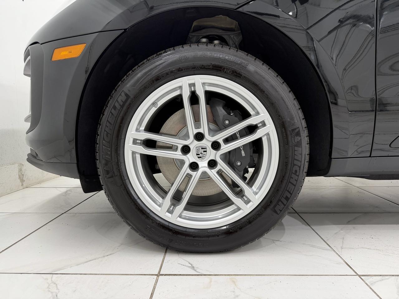 2026 Porsche Macan Newark DE