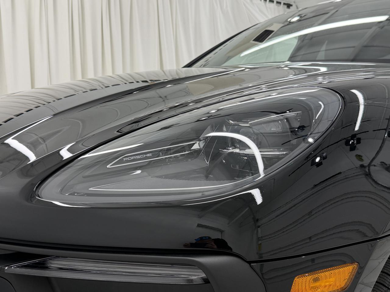 2026 Porsche Macan Newark DE