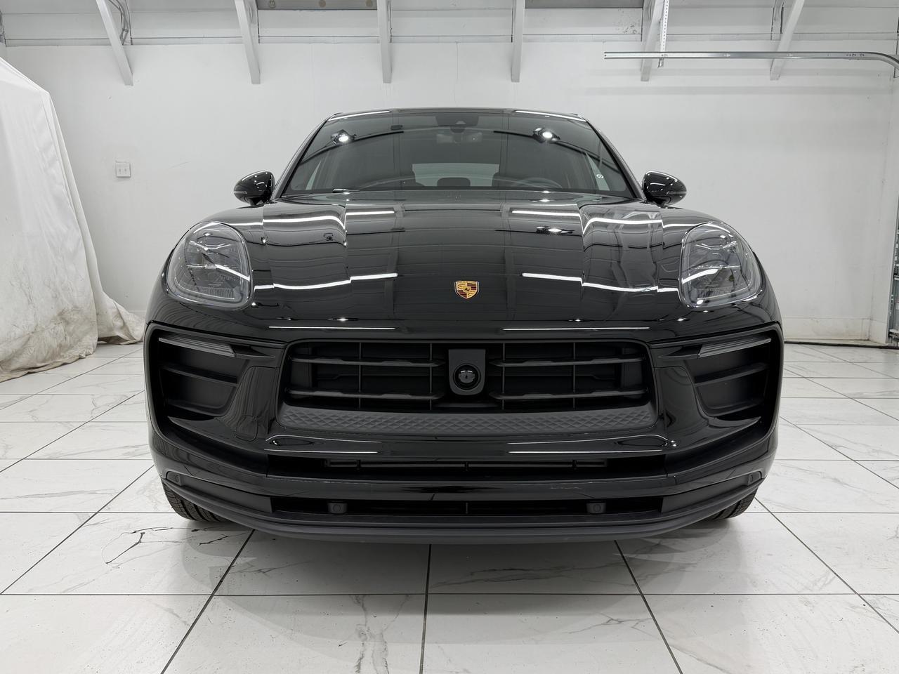 2026 Porsche Macan Newark DE